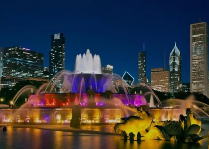Spacious Haven 8-min To Chicago Sleeps 10 * Forest Park