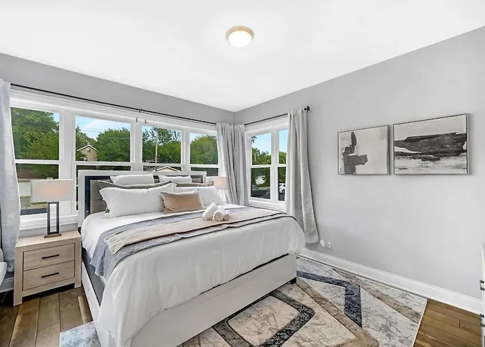 Ferienhaus Spacious Haven 8-min To Chicago Sleeps 10 *